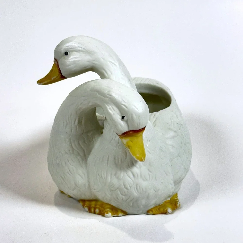 Vintage Double Duck White Cuddle Ducks Geese Figurine Planter Pot